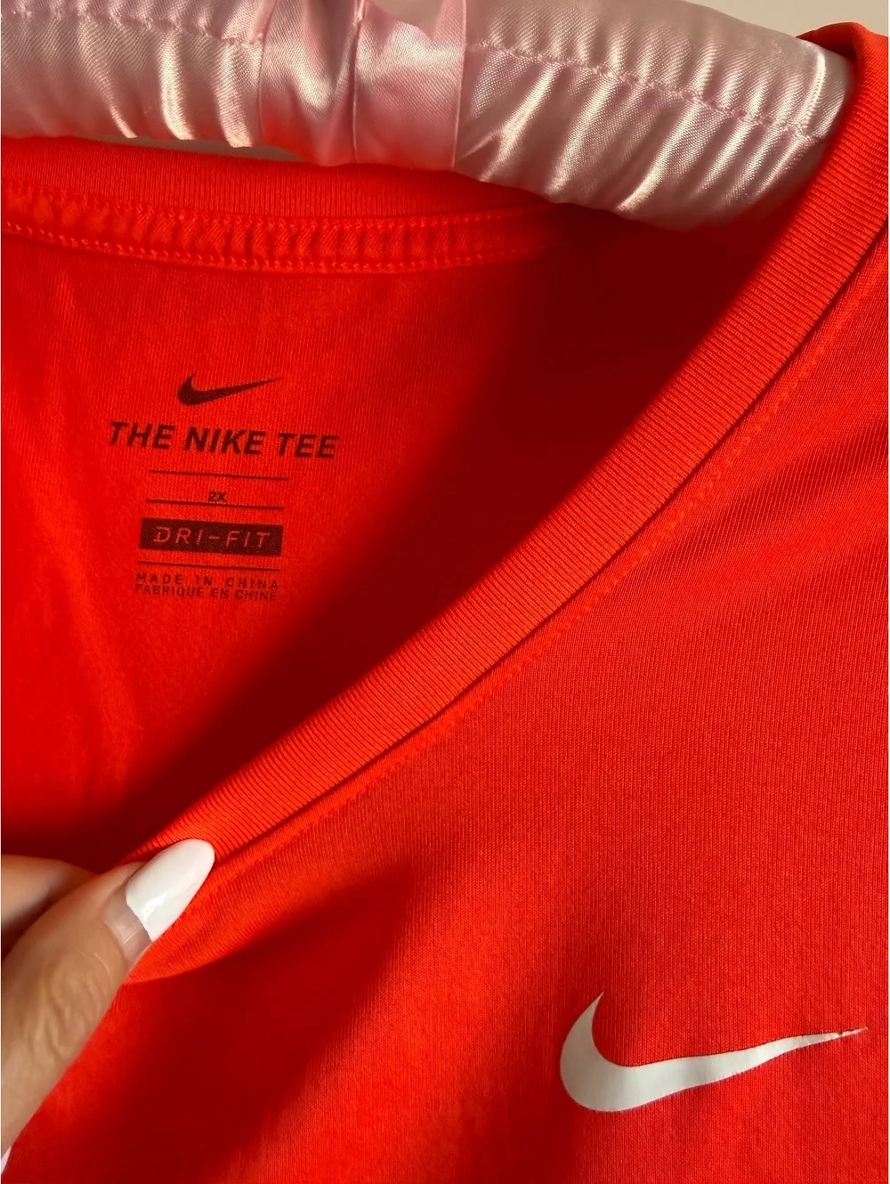 Nike Women’s Dri-FIT Red Short Sleeve T-Shirt Size 2X